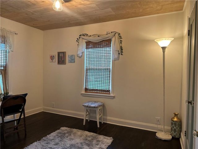 13811 Belmont Avenue, Grandview, MO 64030