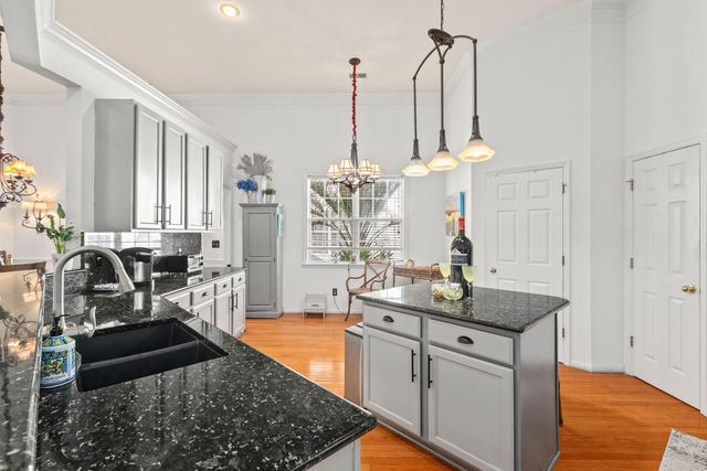 1927 Palmetto Isle Drive, Mount Pleasant, SC 29466