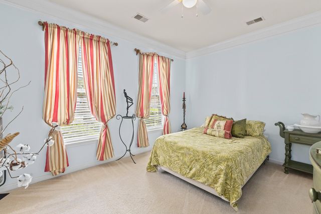 1927 Palmetto Isle Drive, Mount Pleasant, SC 29466