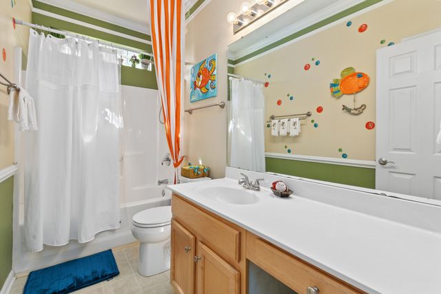 1927 Palmetto Isle Drive, Mount Pleasant, SC 29466