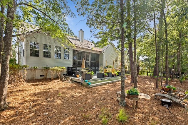 1927 Palmetto Isle Drive, Mount Pleasant, SC 29466