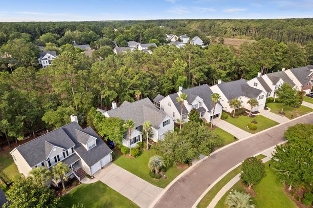 1927 Palmetto Isle Drive, Mount Pleasant, SC 29466