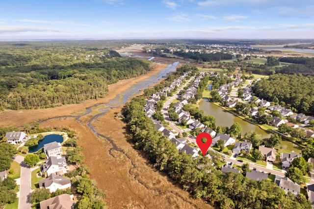 1927 Palmetto Isle Drive, Mount Pleasant, SC 29466