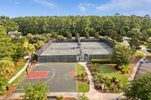 1927 Palmetto Isle Drive, Mount Pleasant, SC 29466