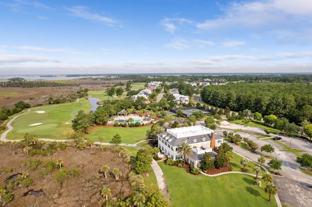 1927 Palmetto Isle Drive, Mount Pleasant, SC 29466