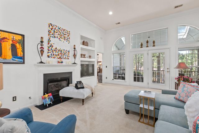1927 Palmetto Isle Drive, Mount Pleasant, SC 29466