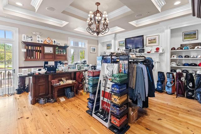 1927 Palmetto Isle Drive, Mount Pleasant, SC 29466
