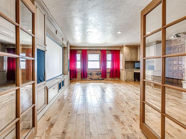 101 E Meade, Yukon, OK 73099