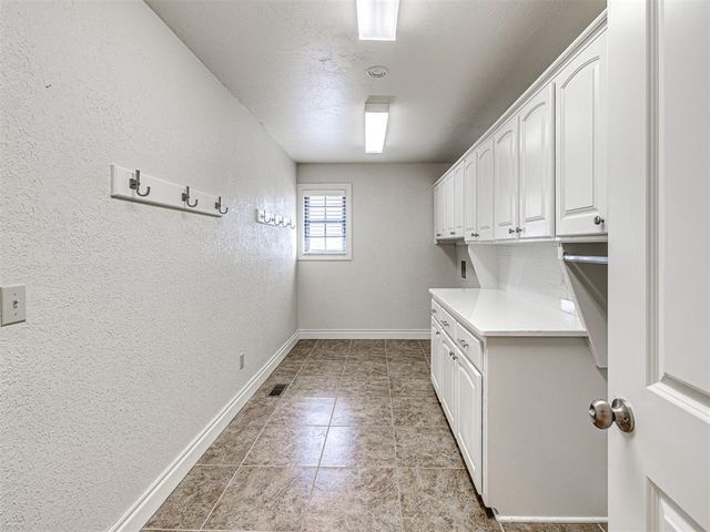 101 E Meade, Yukon, OK 73099