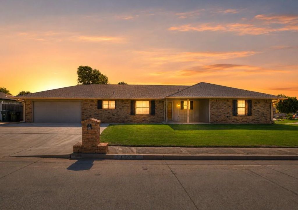 101 E Meade, Yukon, OK 73099