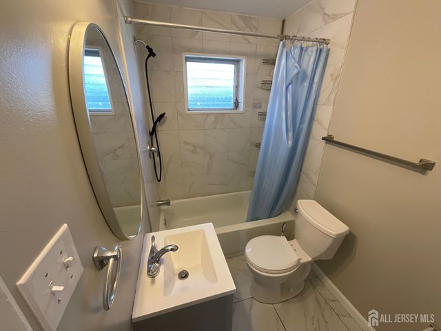 54 Randolph Avenue, Old Bridge, NJ 08857