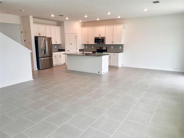 4028 REDBRIDGE LOOP, Davenport, FL 33837