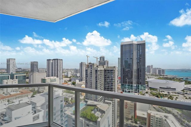 253 NE 2nd St 3302, Miami, FL 33132