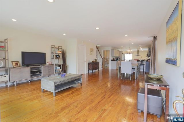 443 Wilfred Terrace 443, Cliffside Park, NJ 07010