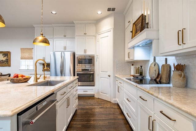 7405 Collin Mckinney Parkway, Mckinney, TX 75070