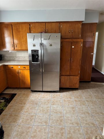 259-27 148th Road 2, Rosedale, NY 11422