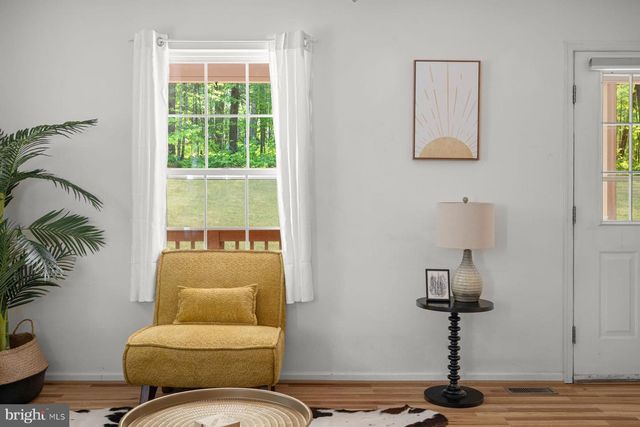 203 BEECH RD, Mount Jackson, VA 22842