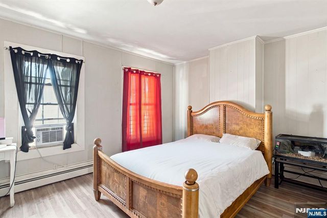 39 Hillman Street, Paterson, NJ 07522