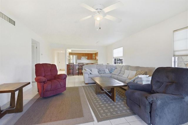 1640 JUNO TRAIL 101H, Astor, FL 32102