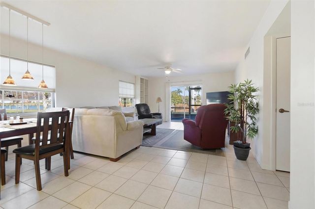 1640 JUNO TRAIL 101H, Astor, FL 32102