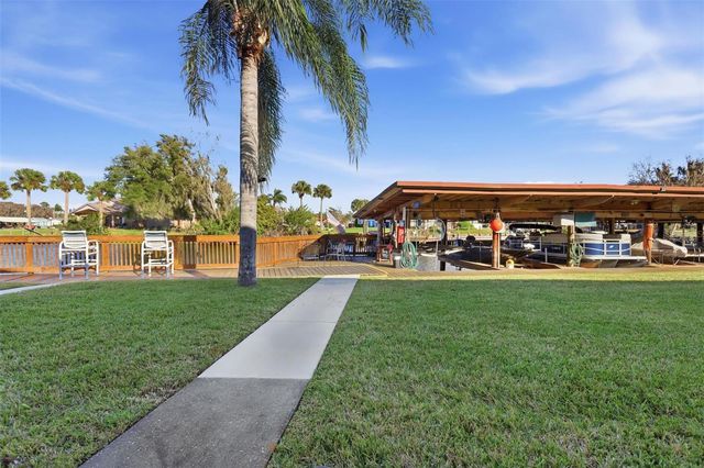 1640 JUNO TRAIL 101H, Astor, FL 32102