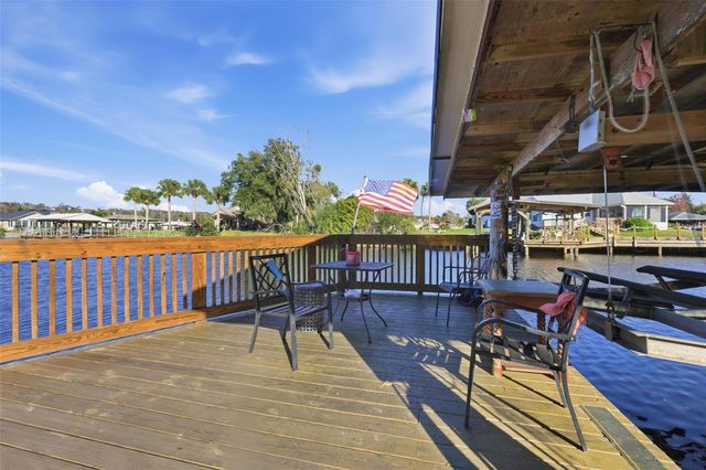 1640 JUNO TRAIL 101H, Astor, FL 32102