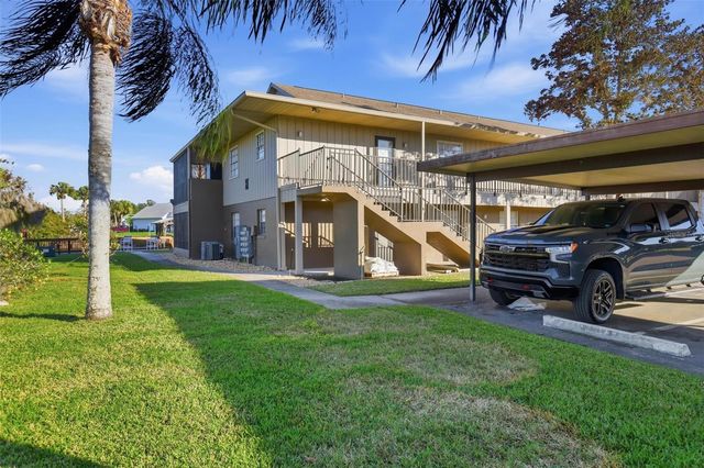 1640 JUNO TRAIL 101H, Astor, FL 32102