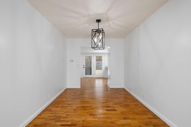 3311 S Jefferson Avenue, Springfield, MO 65807