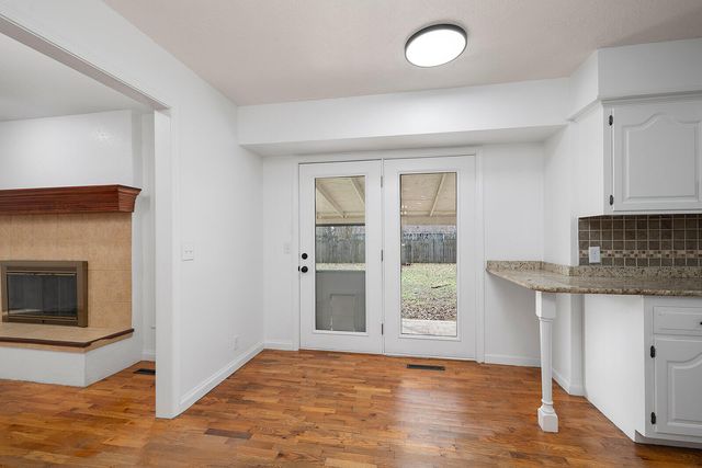 3311 S Jefferson Avenue, Springfield, MO 65807