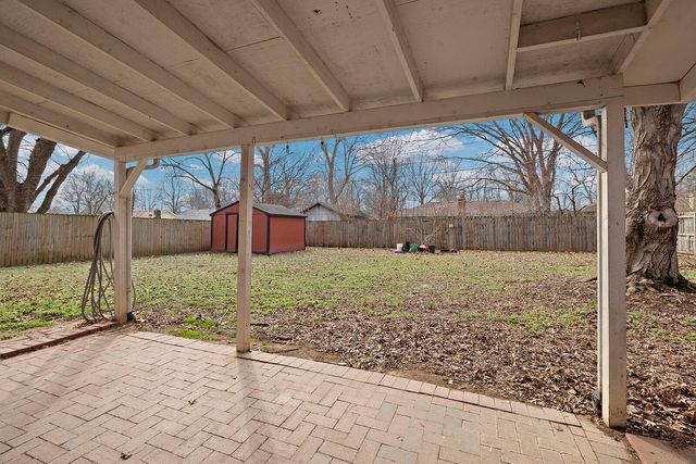 3311 S Jefferson Avenue, Springfield, MO 65807