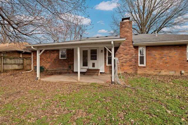 3311 S Jefferson Avenue, Springfield, MO 65807