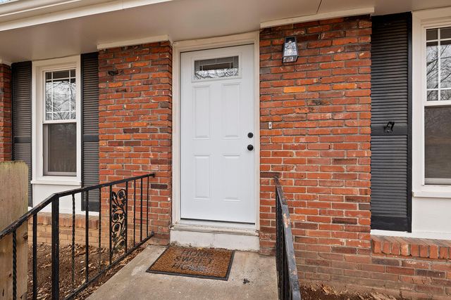 3311 S Jefferson Avenue, Springfield, MO 65807