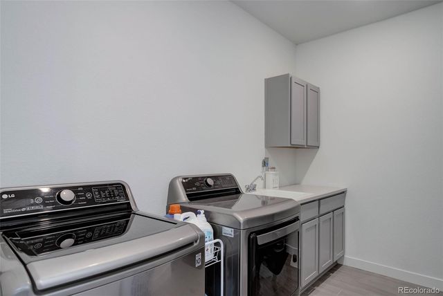 22593 E Piccolo Way, Aurora, CO 80016