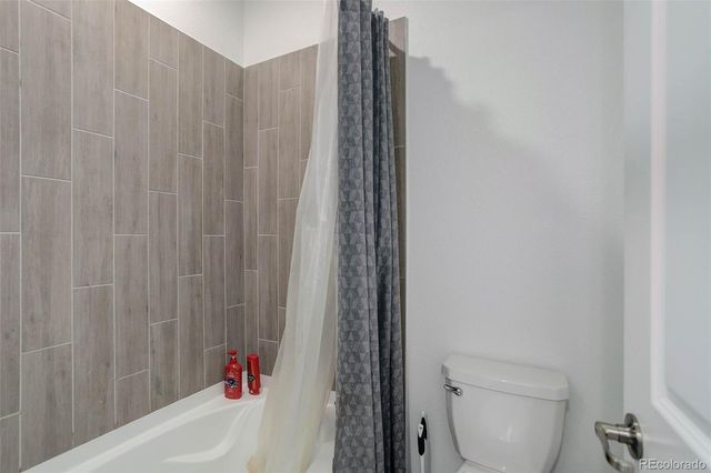 22593 E Piccolo Way, Aurora, CO 80016