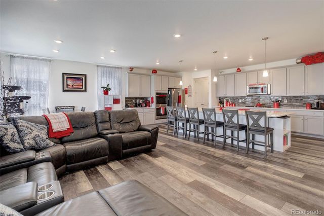 22593 E Piccolo Way, Aurora, CO 80016