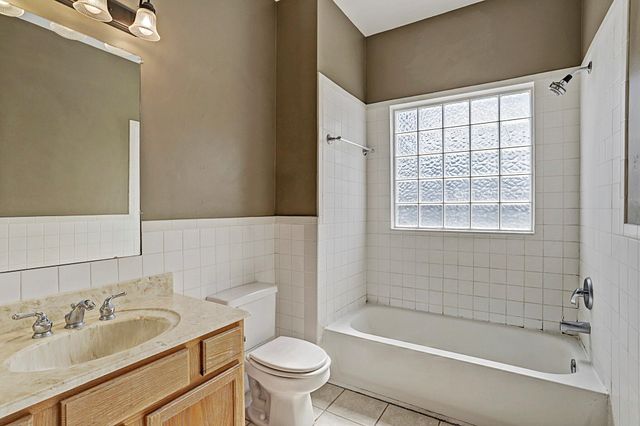 1931 Richmond Avenue C, Houston, TX 77098