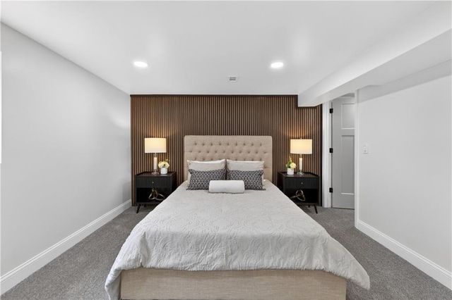 8919 Mission Road, Leawood, KS 66206