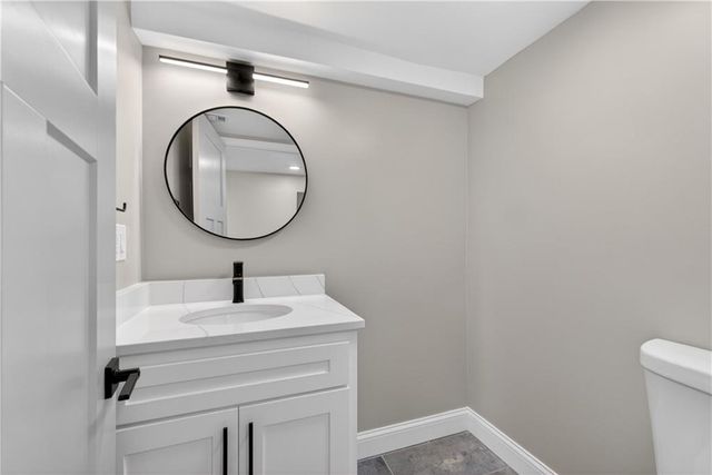 8919 Mission Road, Leawood, KS 66206