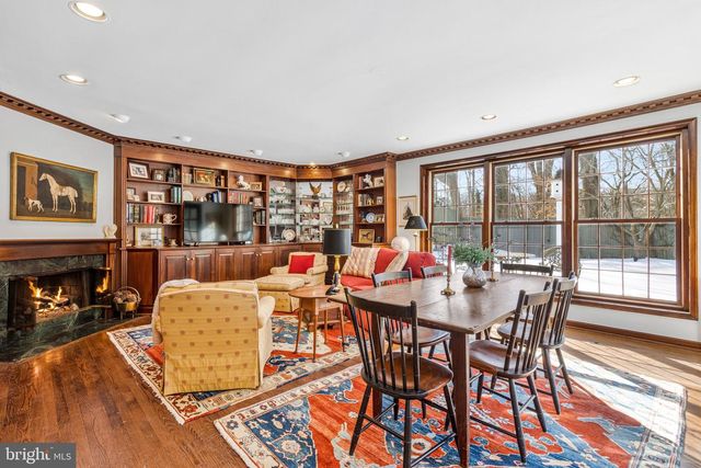 4512 TOURNAY RD, Bethesda, MD 20816