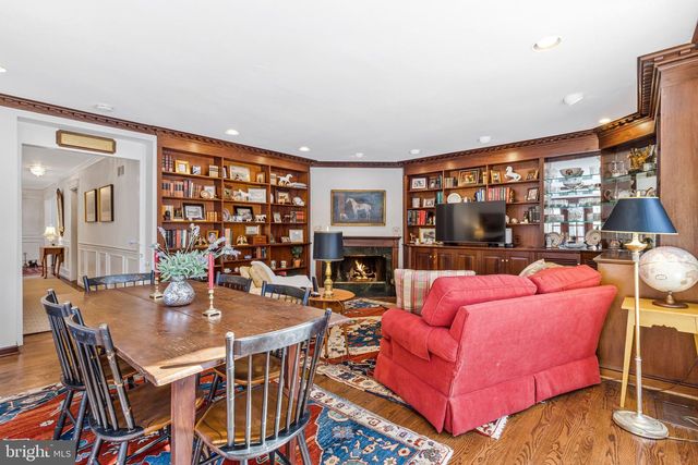 4512 TOURNAY RD, Bethesda, MD 20816