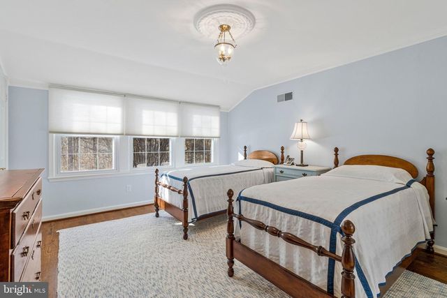 4512 TOURNAY RD, Bethesda, MD 20816