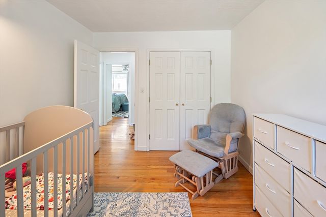 1 Charles St V, Reading, MA 01867