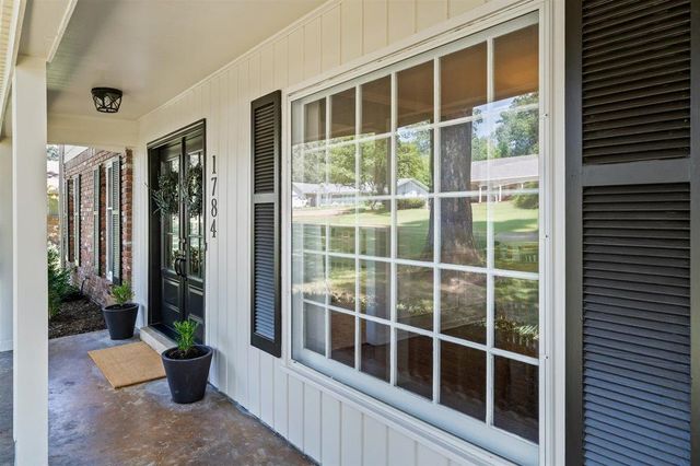 1784 OAK HILL RD, Germantown, TN 38138