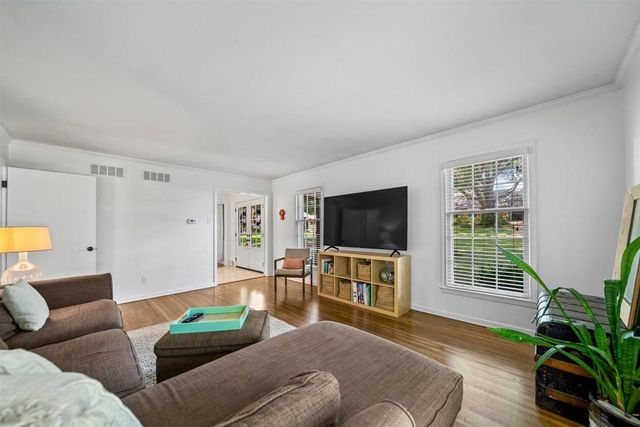1784 OAK HILL RD, Germantown, TN 38138