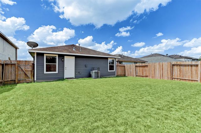 7519 Kennemer Drive, Humble, TX 77338