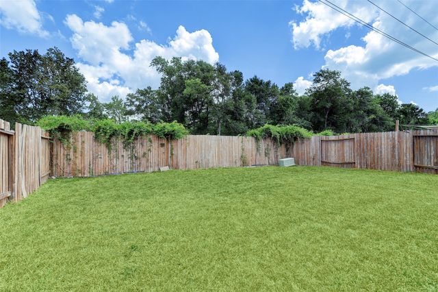 7519 Kennemer Drive, Humble, TX 77338