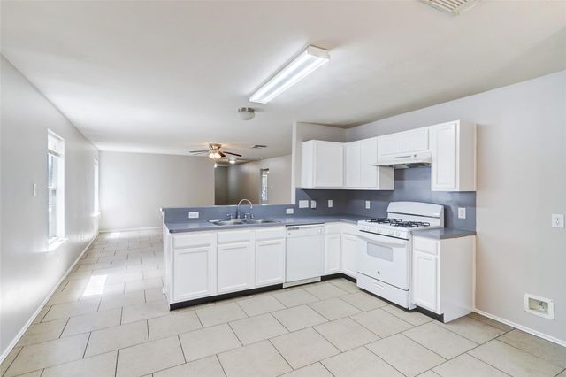 7519 Kennemer Drive, Humble, TX 77338