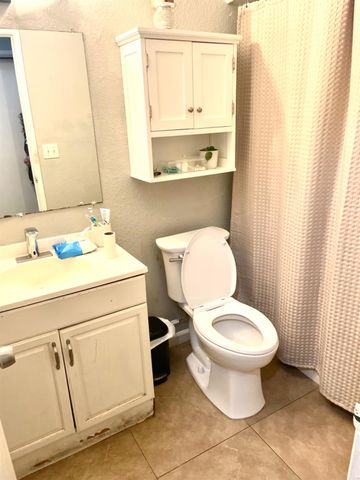 2708 Oasis Ave, Ceres, CA 95307