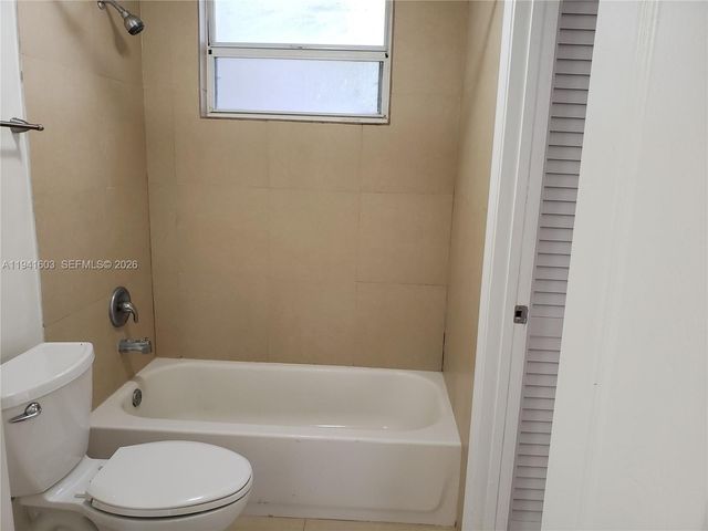 461 SW 113th Way 461, Pembroke Pines, FL 33025