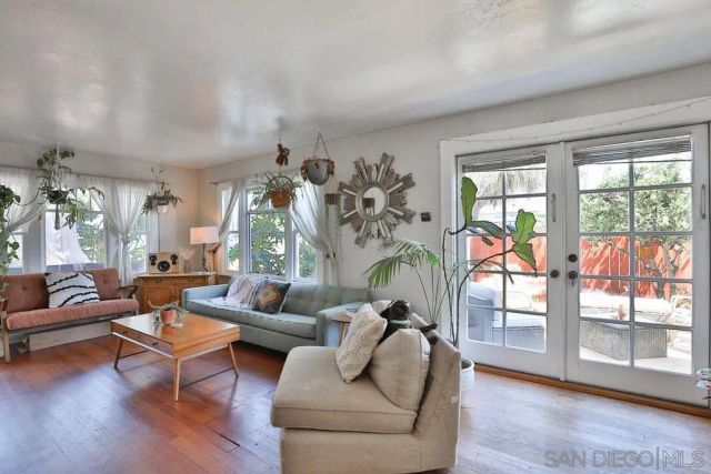 4831-35 Brighton Ave, San Diego, CA 92107